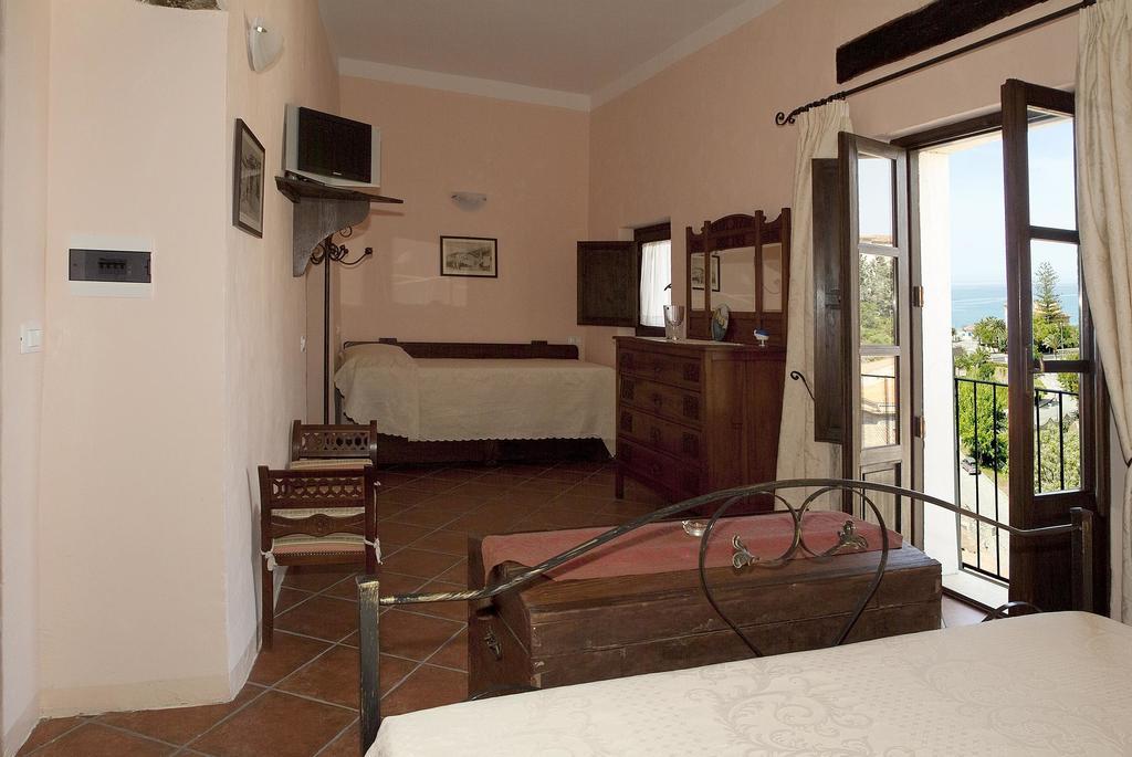 B&B Lavinium Scalea Rum bild